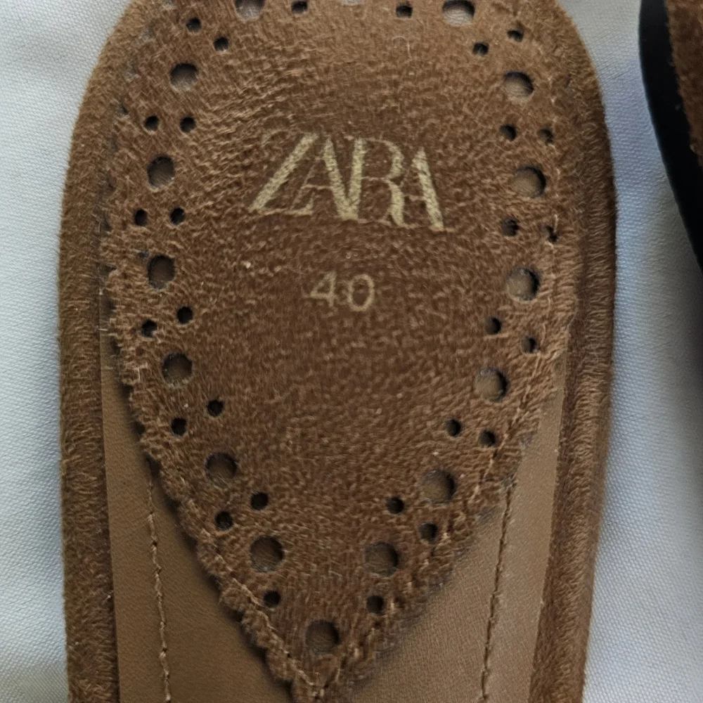 Zara Tan Braided Sandals Slip-On Style USED ONCE . - Picture 7 of 8